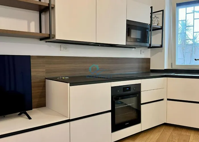 Apartment Chic In Piazza Bologna